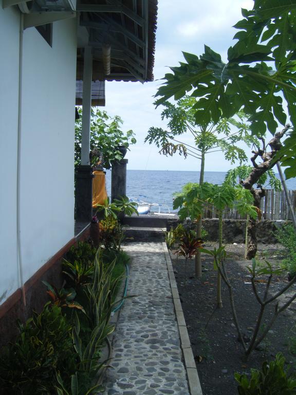 Alur Beach Homestay Amed Dış mekan fotoğraf